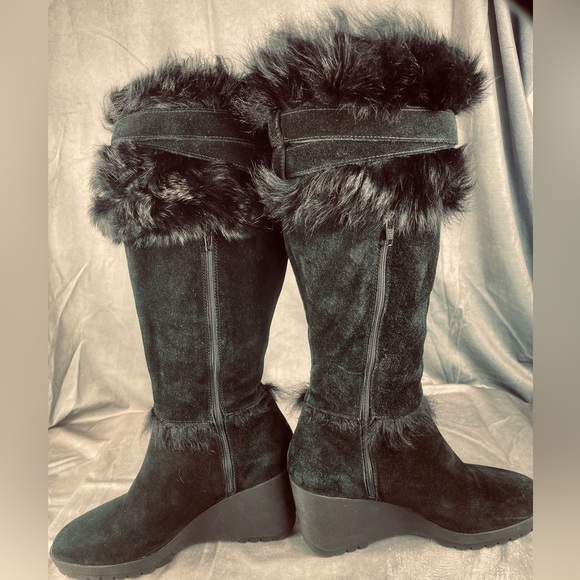 Coach Black Suede Wedge Boots Rabbit Fur Trim Size 11 Sharma Made in Italy🇮🇹 - Picture 3 of 17